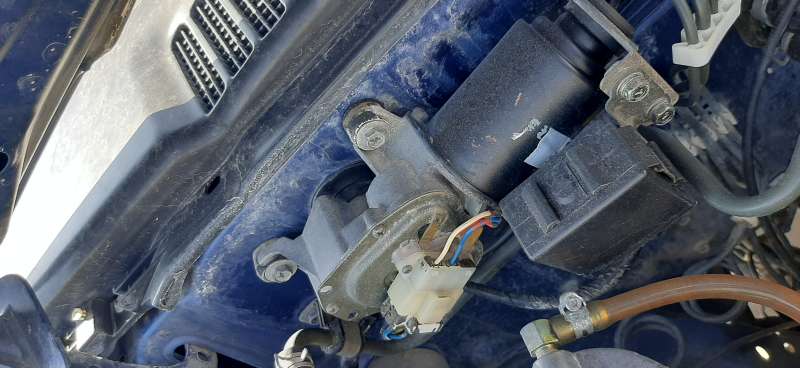 TOYOTA HİLUX ADVENTURE 2.7 ÇIKMA YEDEK SİLECEK MOTORU_676